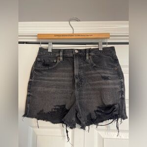 American Eagle Shorts - Size 6